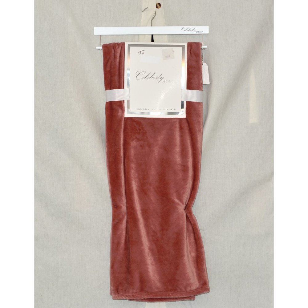 Celebrity Home Luxury Throw